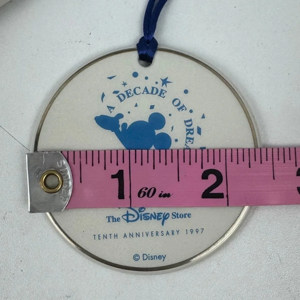1997 Disney Store Decade of Dreams‎ Mickey Friends Ornament 10th Anniversary